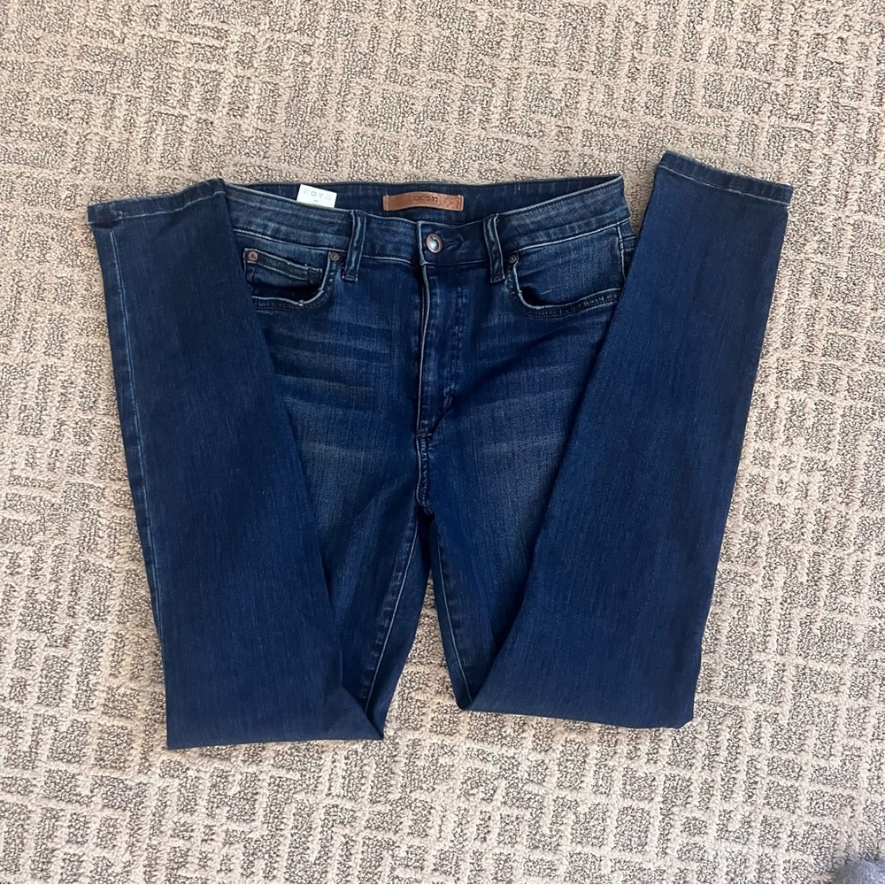 Joe's jeans size 29 dark wash nice denim jeans going out pants